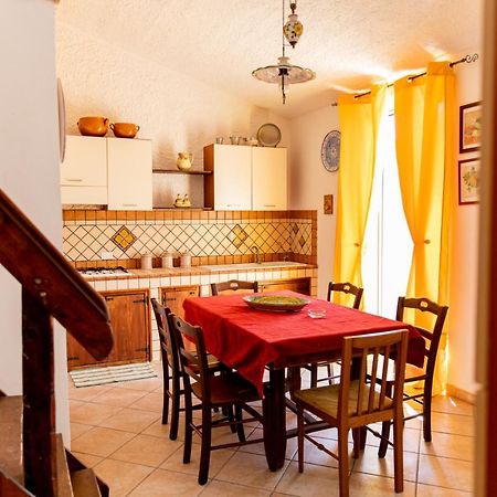 Lo Zio Michele Apartments Nuova Gibellina Eksteriør bilde